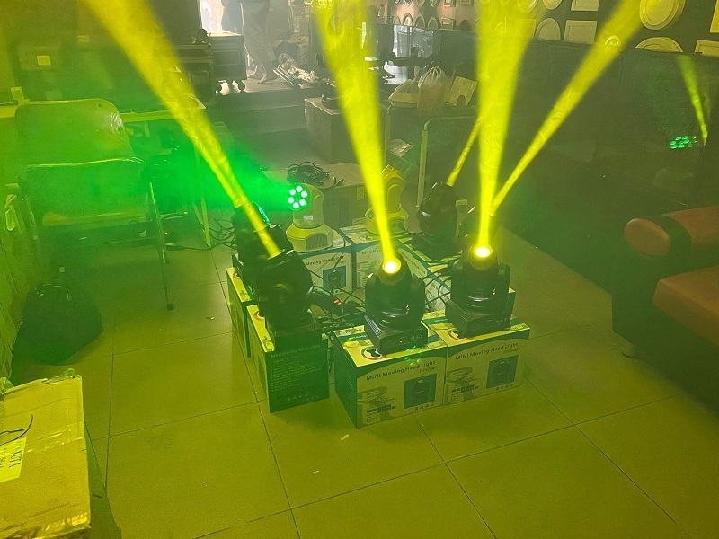 Set Up Den Moving 1